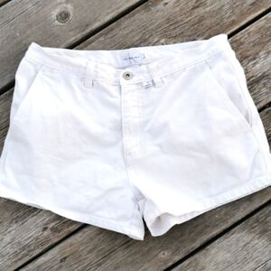 Vintage 90's Rare Find ⭐Calvin Klein Jean Shorts. Size 7.